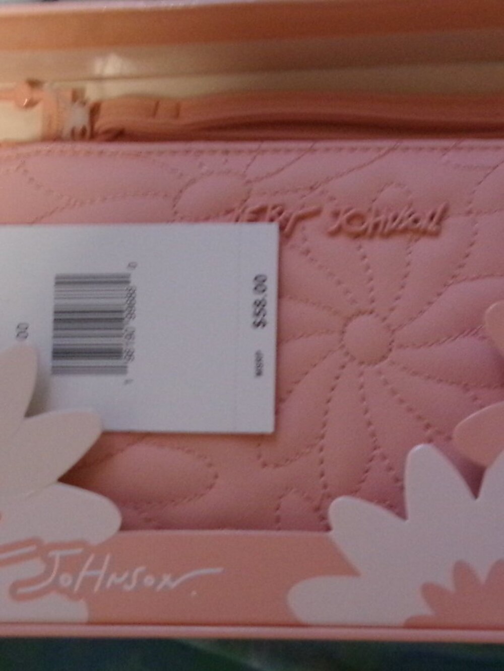 NWT Betsey Johnson Pink Floral Zippered Quilted Wallet/Wristlet